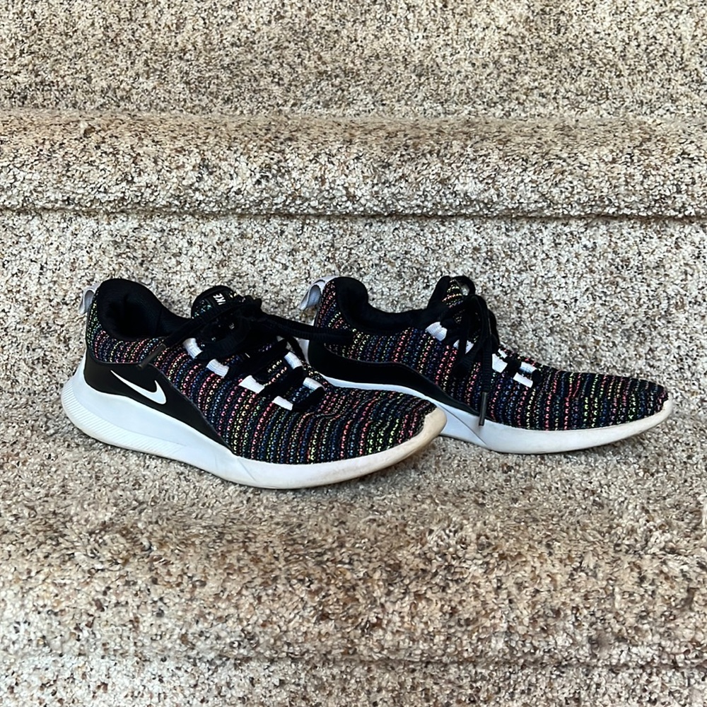 Youth Nike Viale SE
